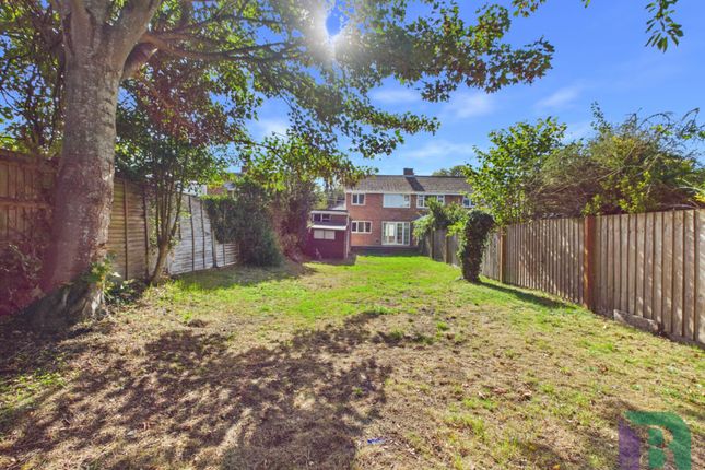 34, San Remo Road, Woburn Sands photo 3