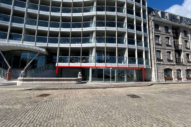 Thumbnail Restaurant/cafe to let in 3 Discovery Wharf, 15 North Quay, Sutton Harbour, Plymouth