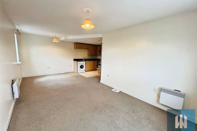 34, Calder View, West Yorkshire photo 3