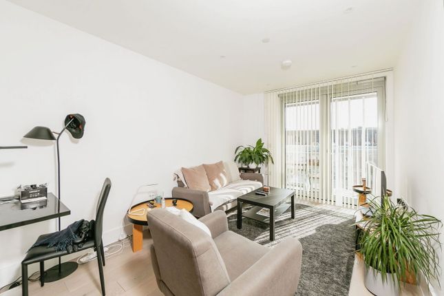 Apartment 408, Verto Building,120 Kings Road, Reading photo 2