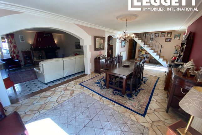 Villa for sale in Chillac, Charente, Nouvelle-Aquitaine