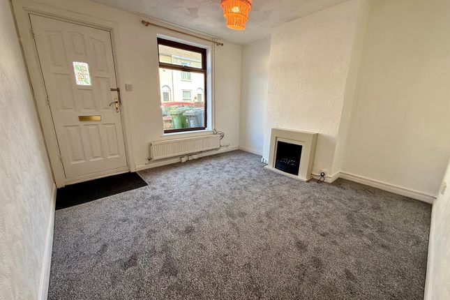54, Trafalgar Road East, Great Yarmouth photo 2
