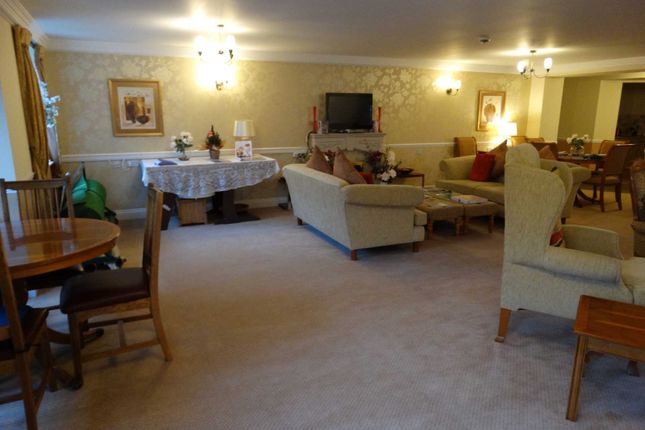 Flat to rent in Gerard Lodge, Bognor Regis