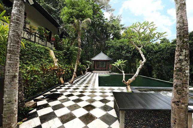 Thumbnail Villa for sale in Tabanan, Tabanan Regency, Bali, Indonesia