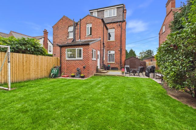 108, Bradford Road, Wakefield photo 2