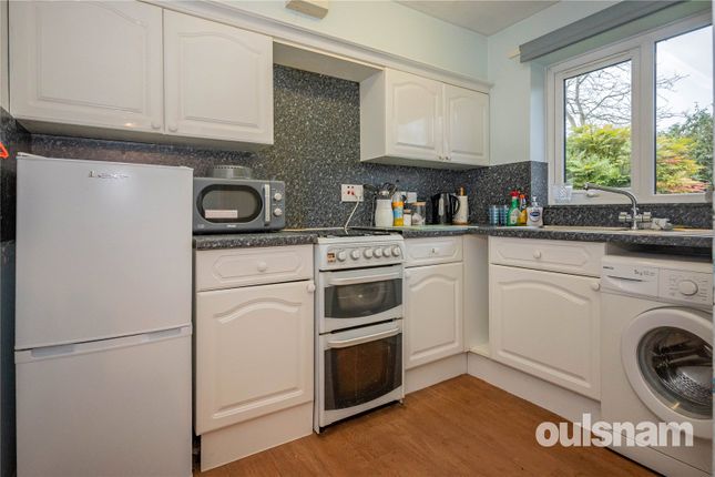 10 Wyndham Gardens,, Northfield Road, Birmingham photo 4