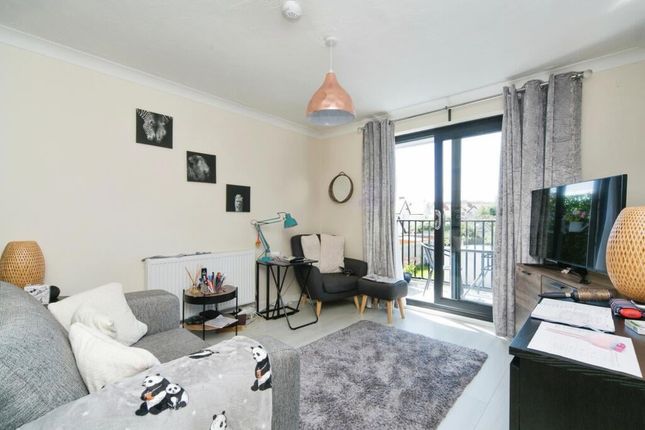 11 West Mains Court, Trillo Avenue, Colwyn Bay photo 3