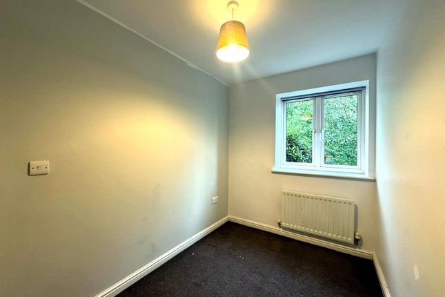 Flat 20, Century House, Forty Avenue, WEMBLEY photo 5