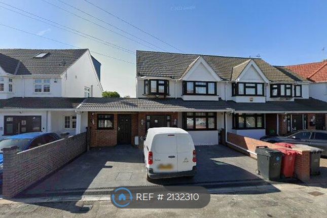 Thumbnail Semi-detached house to rent in House, Slough