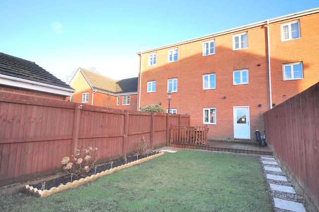 Terraced house for sale in Runfield Close, Leigh