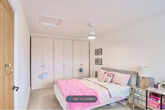 Double Bedroom With King Size Bed