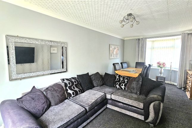 17, Clayford Way, Merseyside photo 2