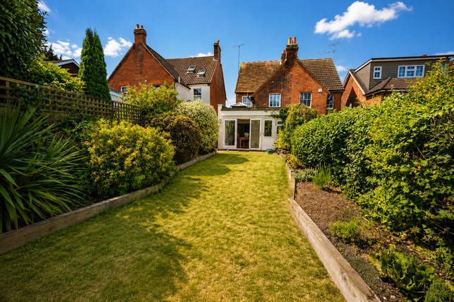 141, Priests Lane, Brentwood photo 4