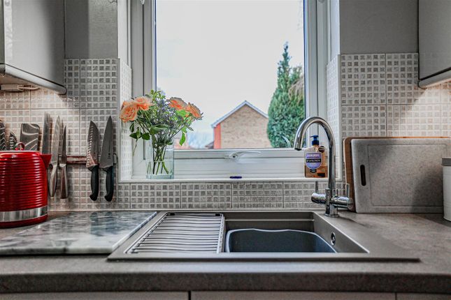 38, Deaconsfield Road, Hemel Hempstead photo 4