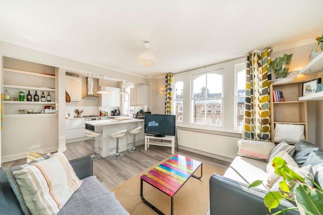 Flat 4, 150, Victoria Rise, London photo 2