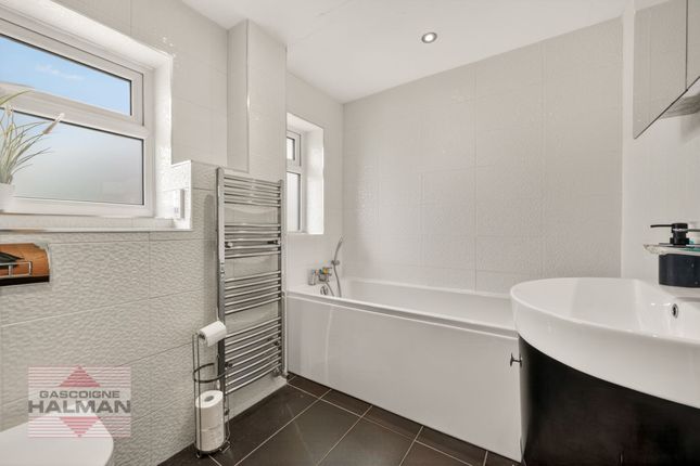 4 Summerfield Place, Wilmslow photo 4
