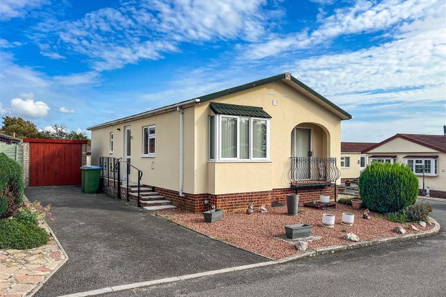 Thumbnail Bungalow for sale in Northfield Park, Upper Cornaway Lane, Portchester