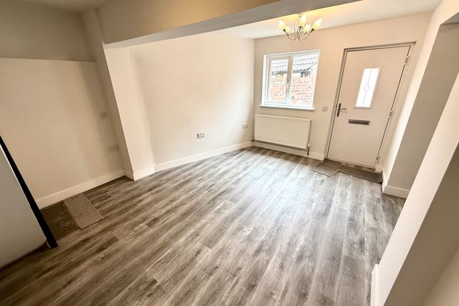 18a St. Johns Street, Holbeach photo 3