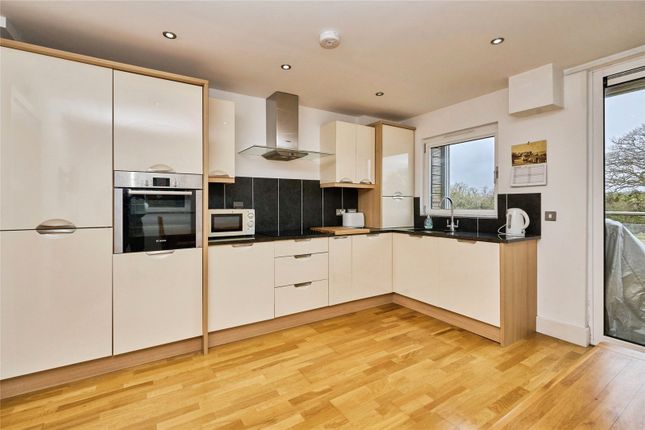 27, Heron Square, Isle of Wight photo 4
