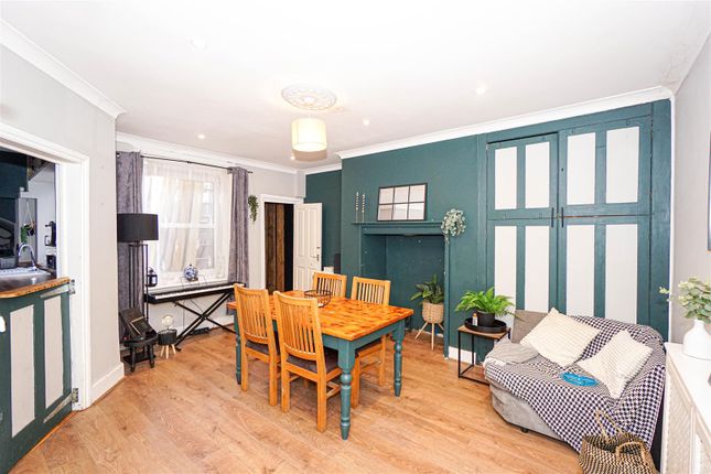 7, Devonshire Road, Hastings photo 3
