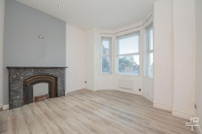 Apt 2, 45, Cross Lane, Newton-Le-Willows photo 2