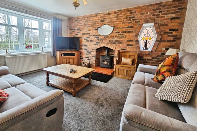 6, Orme Road, Knypersley photo 3