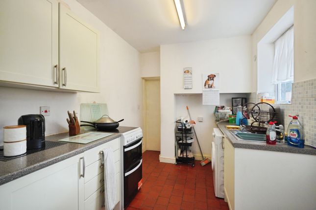 8, Wash Lane, Coalville photo 2