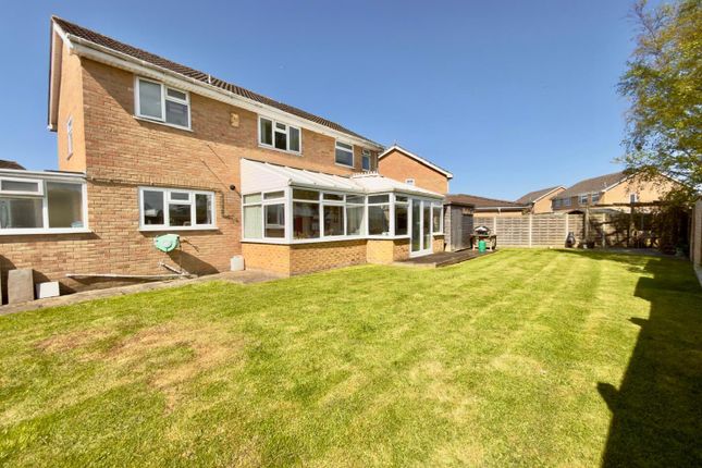 15, Jasmine Close, Highbridge photo 3