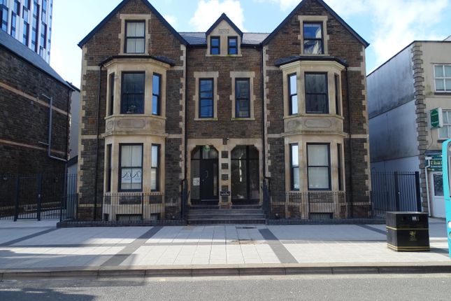 Flat to rent in Churchill Villas, Churchill Way, Cardiff CF10