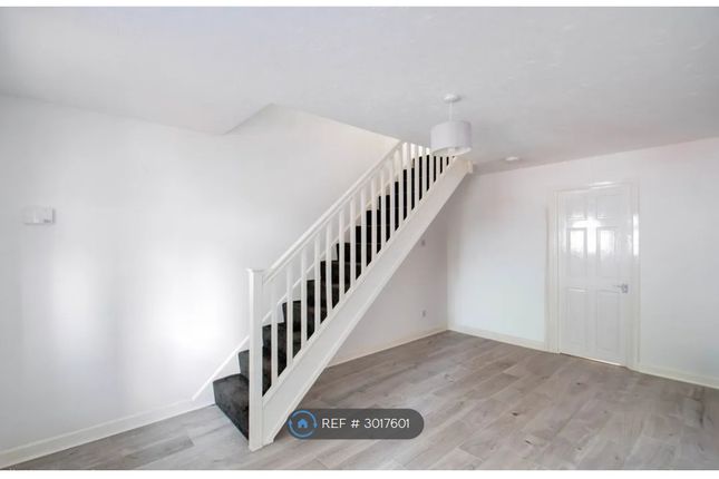 Commonside, Brierley Hill photo 4