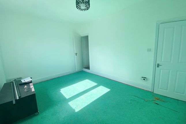 924a, Stratford Road, Birmingham photo 3