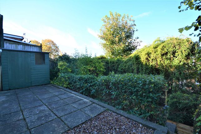 Semi-detached house to rent in Broadlands Avenue, Chesham