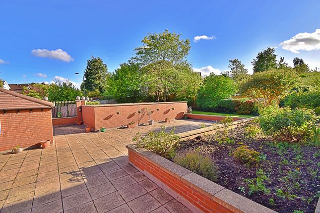 6 Rodings Court, 134 The Avenue, Highams Park photo 2