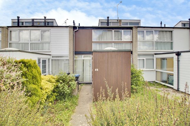 3-bed house on 39, Daniells, Welwyn Garden City, £270,000