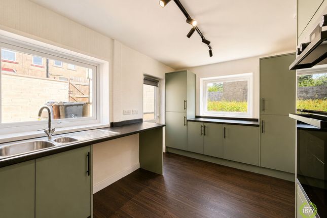 39 Whalley Road, Accrington photo 4