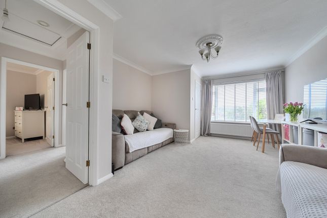 2, Ashleigh Close, Littlehampton photo 3