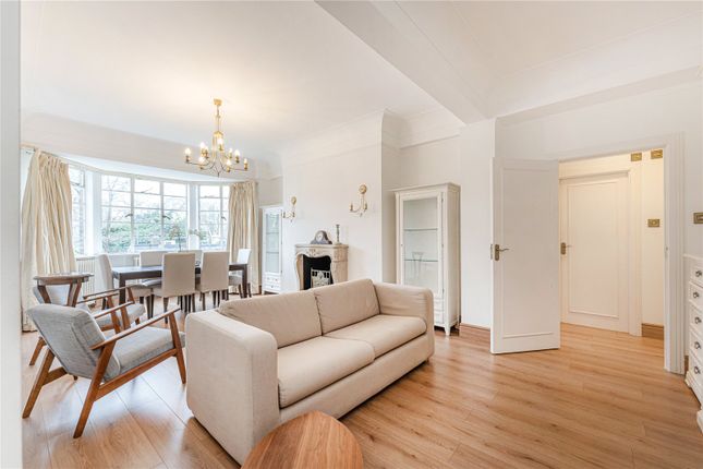 Flat for sale in Hyde Park Place, Bayswater, London W2