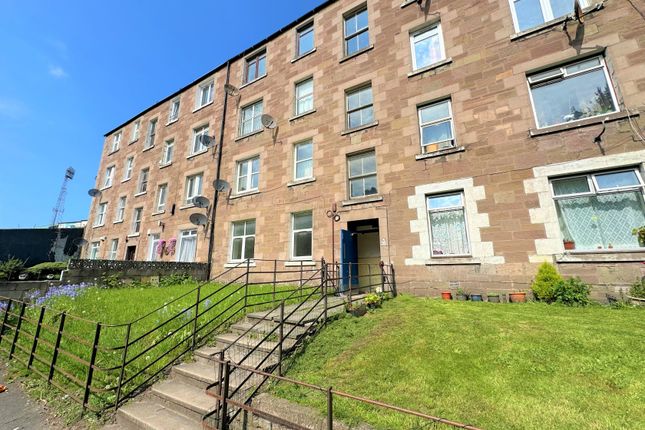 Flat to rent in Dens Road, Dundee