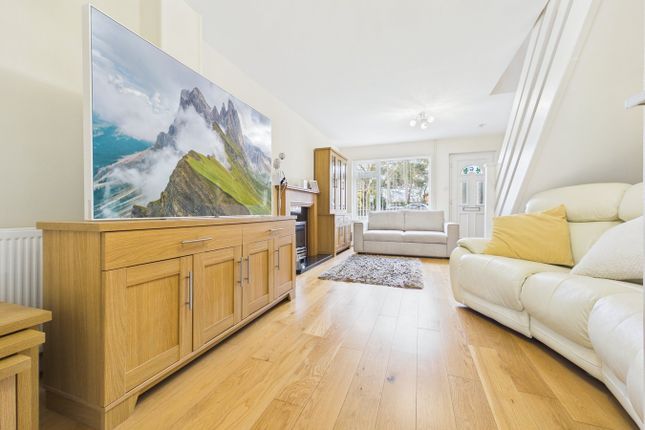 6, Bembridge, Southampton photo 2