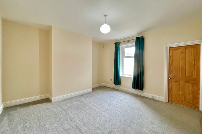15, Newcastle upon Tyne photo 3