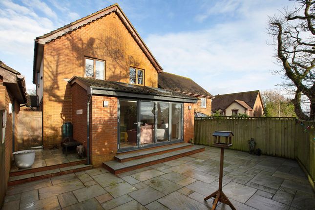 36 Highgrove Park, Teignmouth photo 4