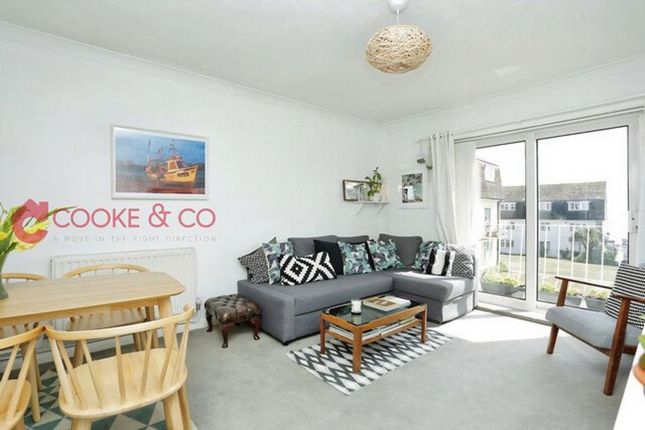 22, Cheviot Court, Broadstairs photo 2