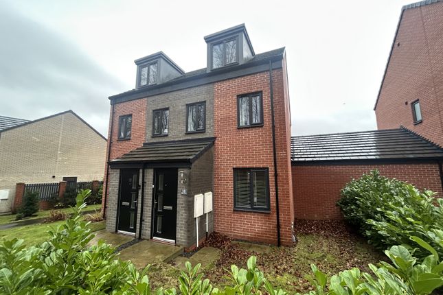 3-bed house on 18, Little Court, Durham, £260,000