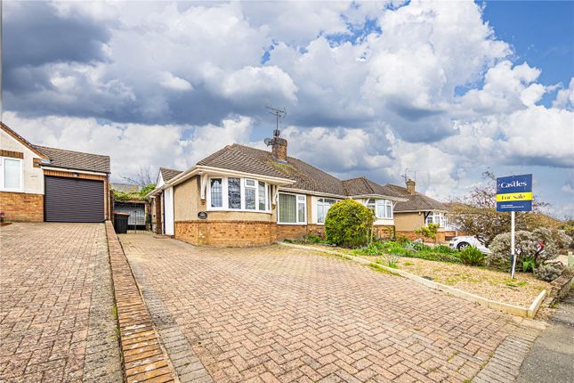 2-bed house on 22, Medley Close, Eaton Bray, £325,000
