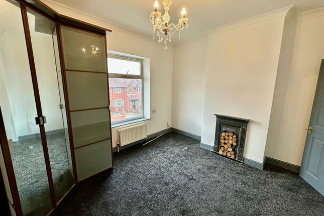 Whatsapp Image 2025-10-16 At 12.16.12_0192E3E3.Jpg