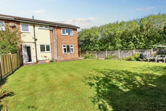 Thumbnail Terraced house for sale in Parrbrook Close, Whitefield
