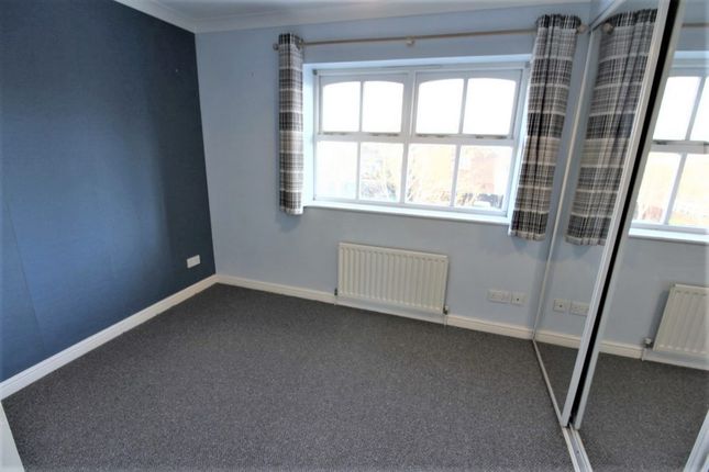 50, Oakfield Close, Potters Bar photo 4