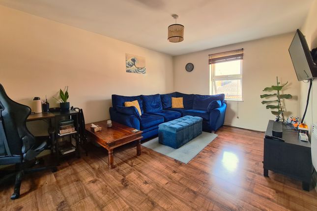 Flat for sale in High Street, Tredworth, Gloucester