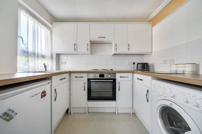 54 Glenrose Court, 55, Sidcup Hill, Sidcup photo 4