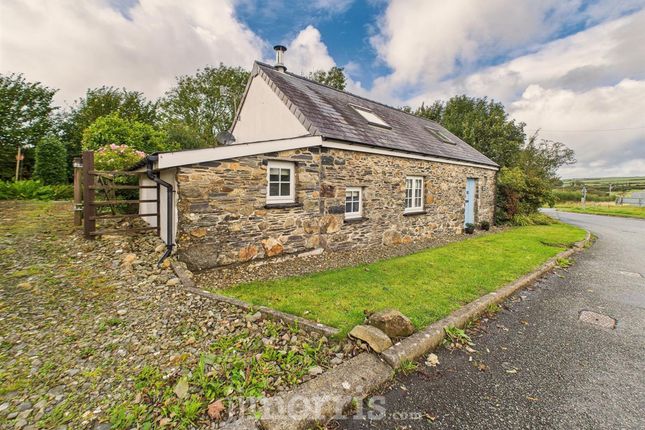 2-bed house on The Old Smithy, Fishguard, £295,000